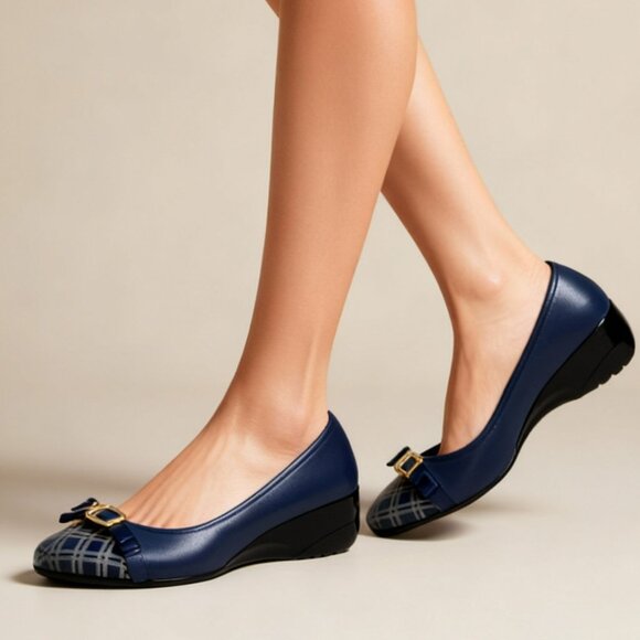 Rockport Navy Blue Gold Plaid Leather Cap Toe Color Block Wedges Pumps Flats 6 - Picture 1 of 7